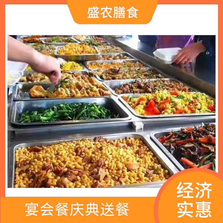 龙华食堂承包 打造高标准低消费的员工团餐服务新标杆